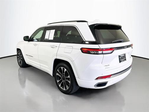 2023 Jeep Grand Cherokee Overland