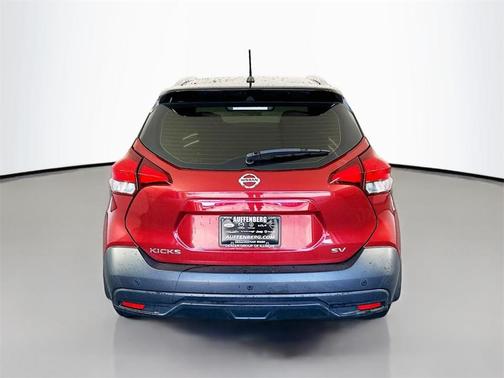 2018 Nissan Kicks SV