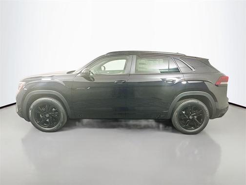 2026 Volkswagen Atlas Cross Sport 2.0T SEL R-Line Black