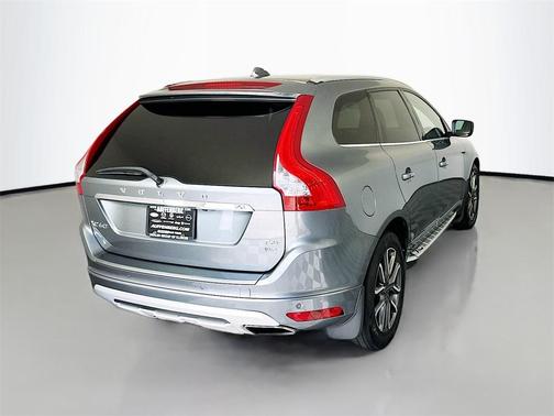 2017 Volvo XC60 T6 Dynamic