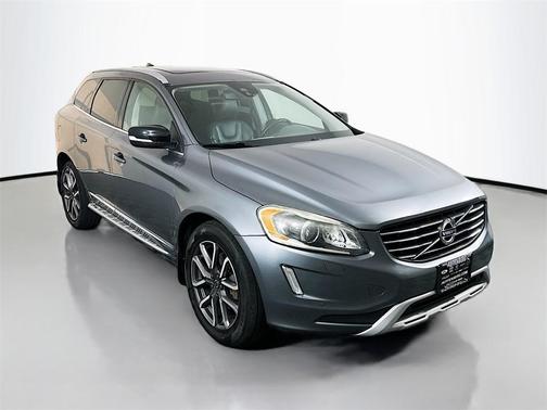 2017 Volvo XC60 T6 Dynamic