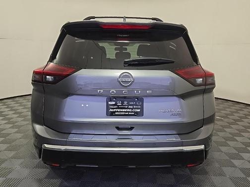 2025 Nissan Rogue Platinum