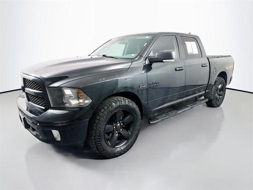 2018 RAM 1500 SLT
