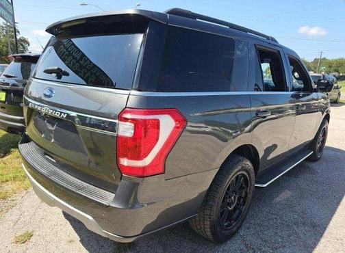 Magnetic Metallic 2020 Ford Expedition XLT