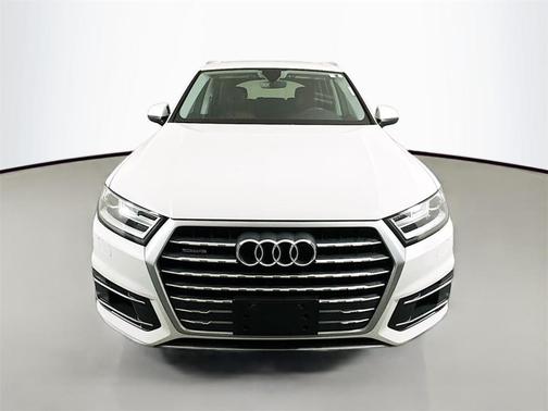 2019 Audi Q7 55 Premium