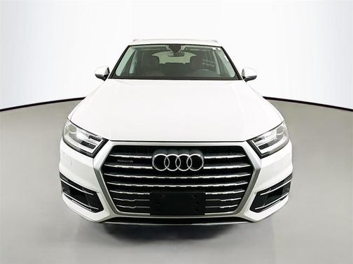 2019 Audi Q7 55 Premium