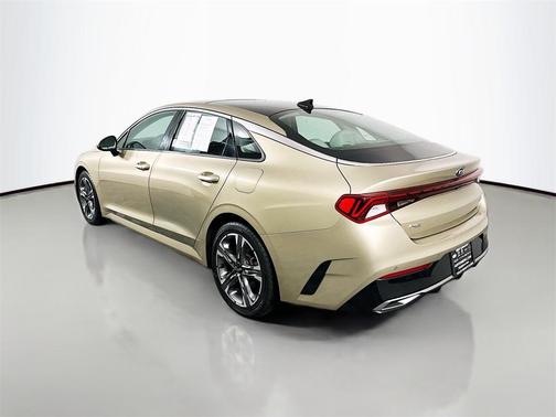 2021 Kia K5 EX