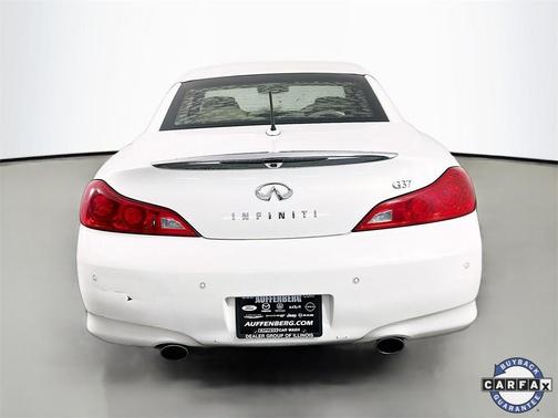 2011 INFINITI G37 Base