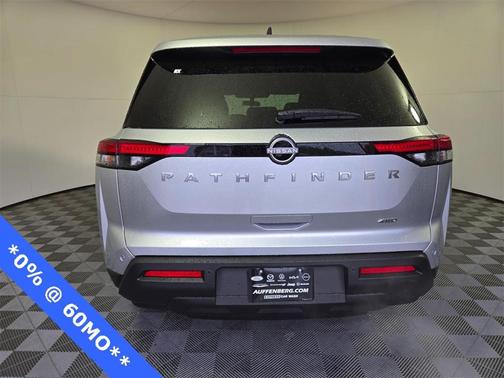 2025 Nissan Pathfinder S