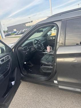 Magnetic Metallic 2020 Ford Explorer XLT