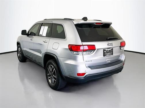 2020 Jeep Grand Cherokee Laredo E