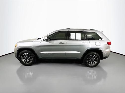 2020 Jeep Grand Cherokee Laredo E