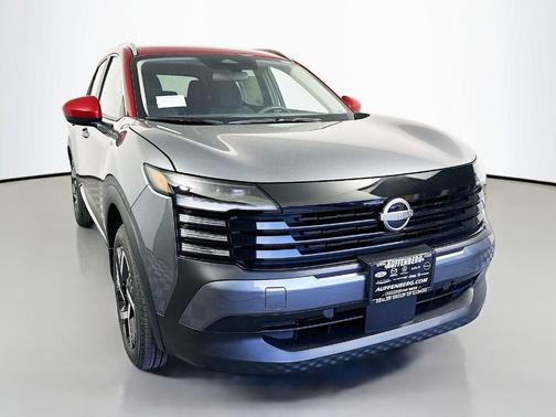 2t Gun Red Roof 2026 Nissan Kicks SV