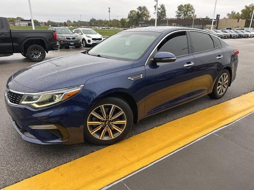 2019 Kia Optima EX