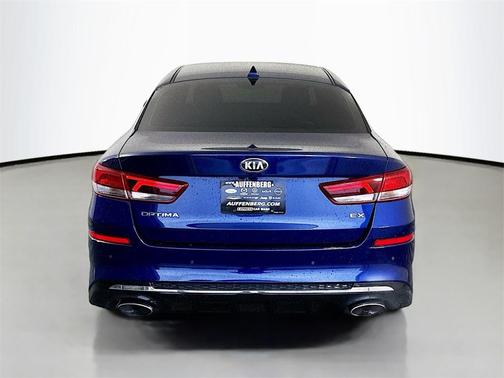 2019 Kia Optima EX