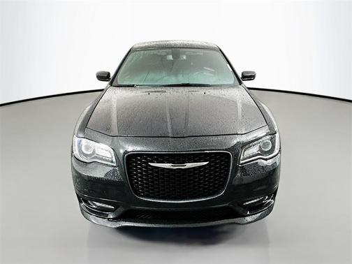 2020 Chrysler 300 S