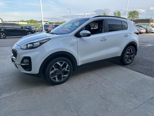 2022 Kia Sportage EX