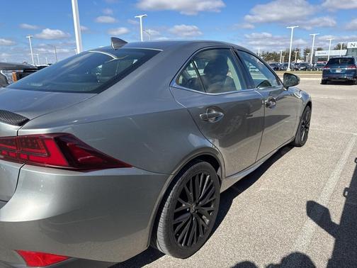 2017 Lexus IS 300 Base