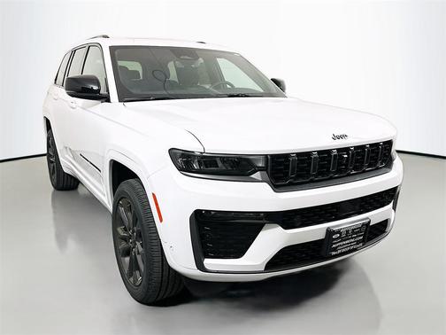 Bright White Clearcoat 2026 Jeep Grand Cherokee Limited SUV
