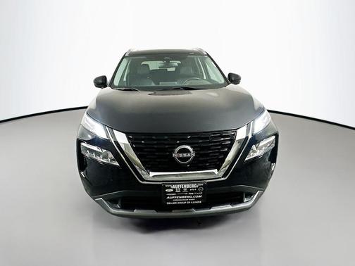 Black 2023 Nissan Rogue SL
