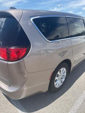 2018 Chrysler Pacifica Touring Plus