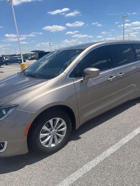2018 Chrysler Pacifica Touring Plus