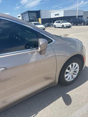 2018 Chrysler Pacifica Touring Plus
