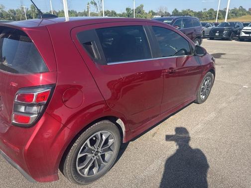 2019 Chevrolet Sonic LT