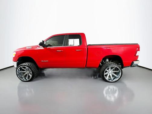 Flame Red Clearcoat 2019 RAM 1500 Big Horn