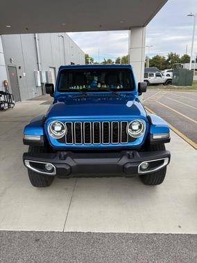 2024 Jeep Wrangler Sahara