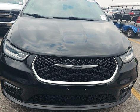 2021 Chrysler Pacifica Touring-L