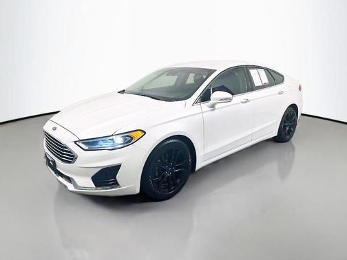 White Platinum Clearcoat Metallic 2020 Ford Fusion SEL