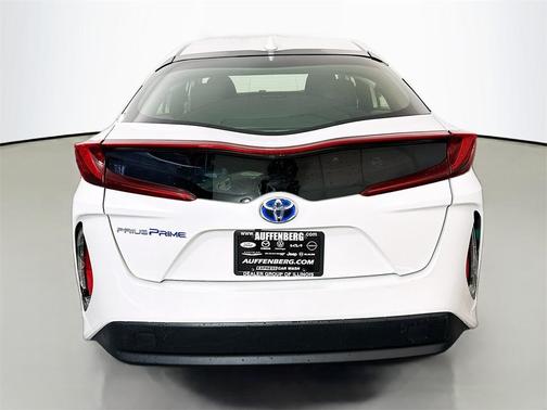 2022 Toyota Prius Prime LE