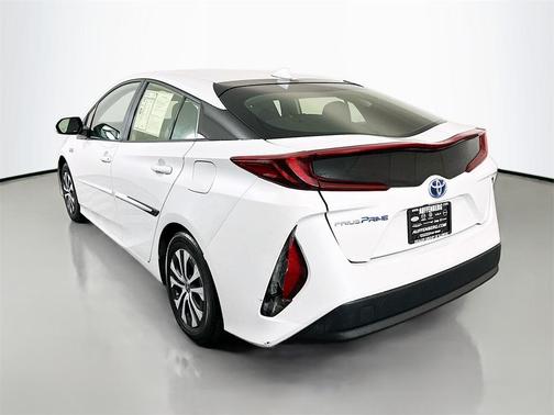 2022 Toyota Prius Prime LE