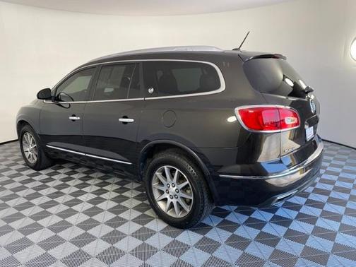 Photo 4 of 28 of 2014 Buick Enclave Leather