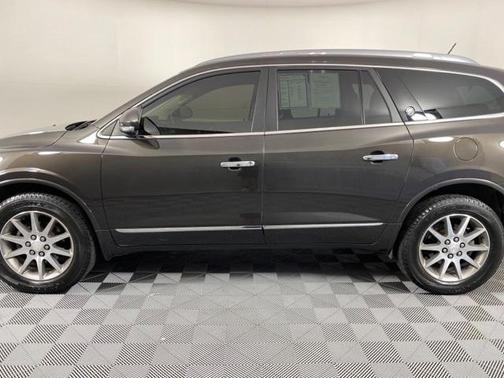 Photo 5 of 28 of 2014 Buick Enclave Leather