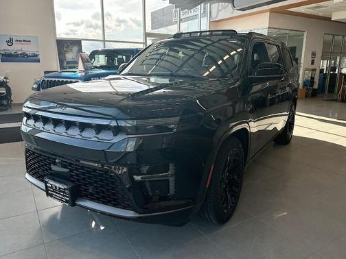 Gloss Black 2026 Jeep Grand Wagoneer Limited Reserve