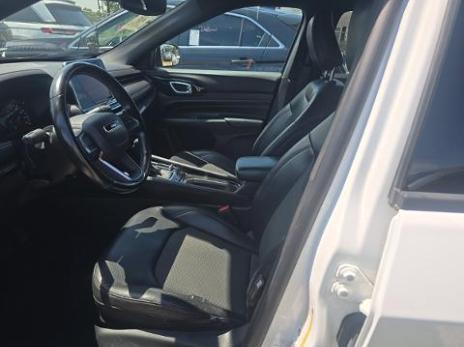 Bright White Clearcoat 2022 Jeep Compass Latitude