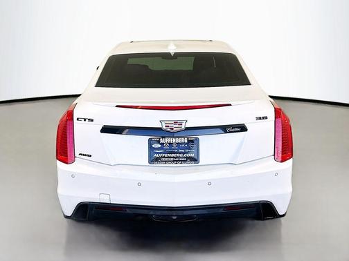 Crystal White Tri-Coat 2018 Cadillac CTS 3.6L Luxury