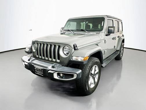 Sting Gray Clearcoat 2021 Jeep Wrangler Unlimited Sahara