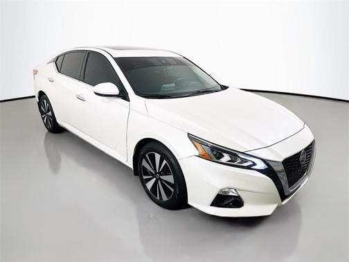 2020 Nissan Altima 2.5 SV