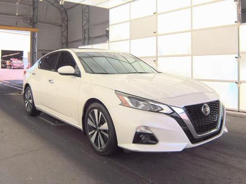 2020 Nissan Altima 2.5 SV