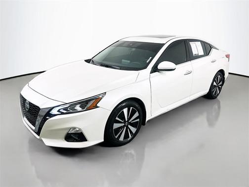 2020 Nissan Altima 2.5 SV