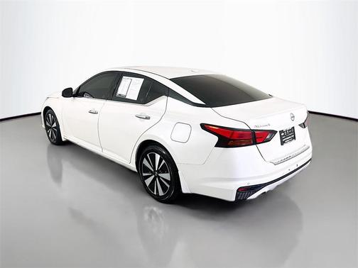 2020 Nissan Altima 2.5 SV