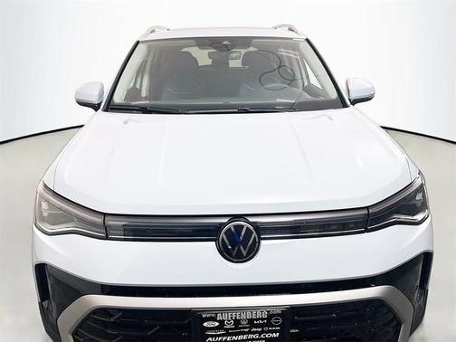 2025 Volkswagen Taos 1.5T SEL