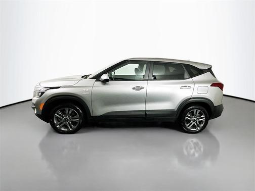 2023 Kia Seltos LX
