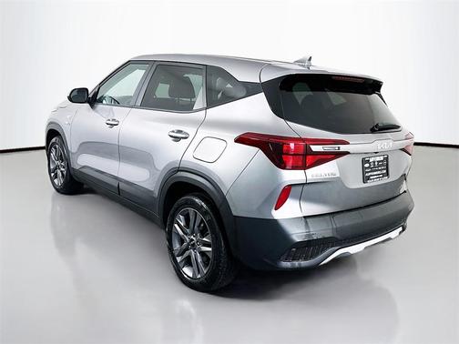 2023 Kia Seltos LX
