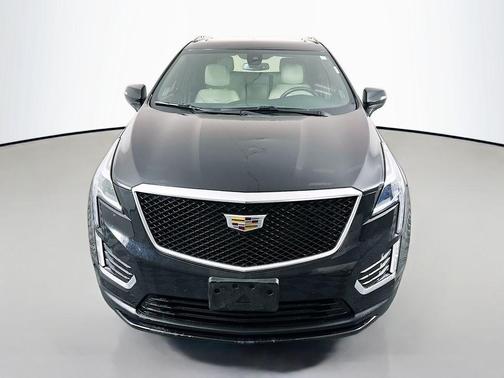 2021 Cadillac XT5 Sport