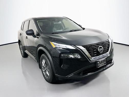 Black 2021 Nissan Rogue S
