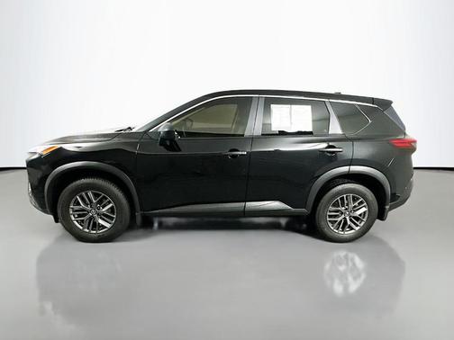 Black 2021 Nissan Rogue S